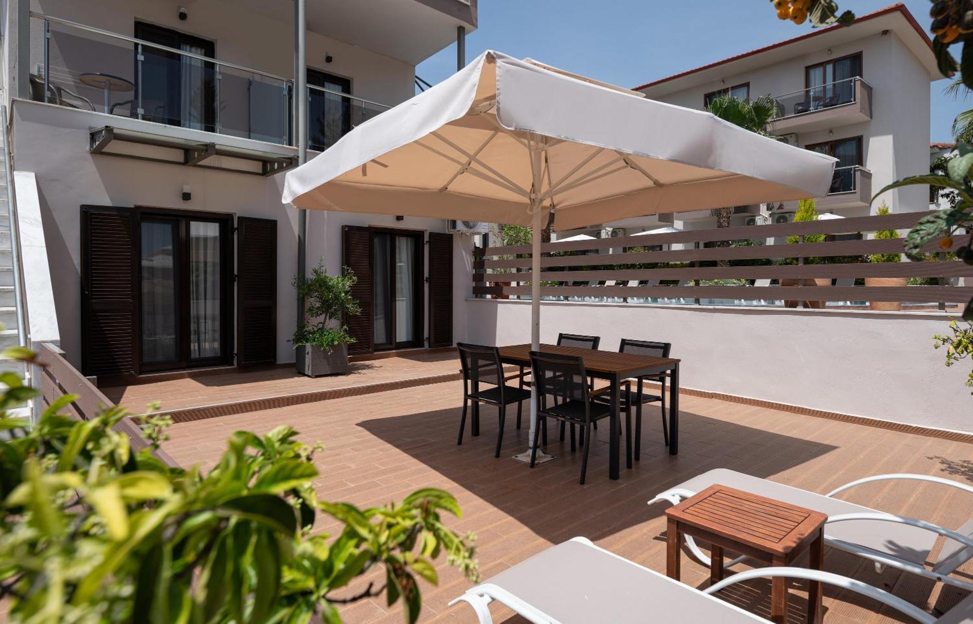 Hotel Simeon Metamorfosi  Exterior photo